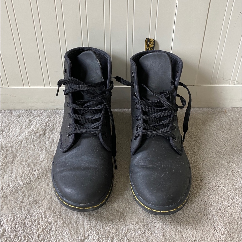 Doc Marten Shoreditch Boot Matte Black Leather